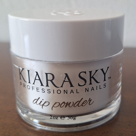 Kiara Professional Nails Dip Powder Natural 2 Oz - Picture 1 of 4